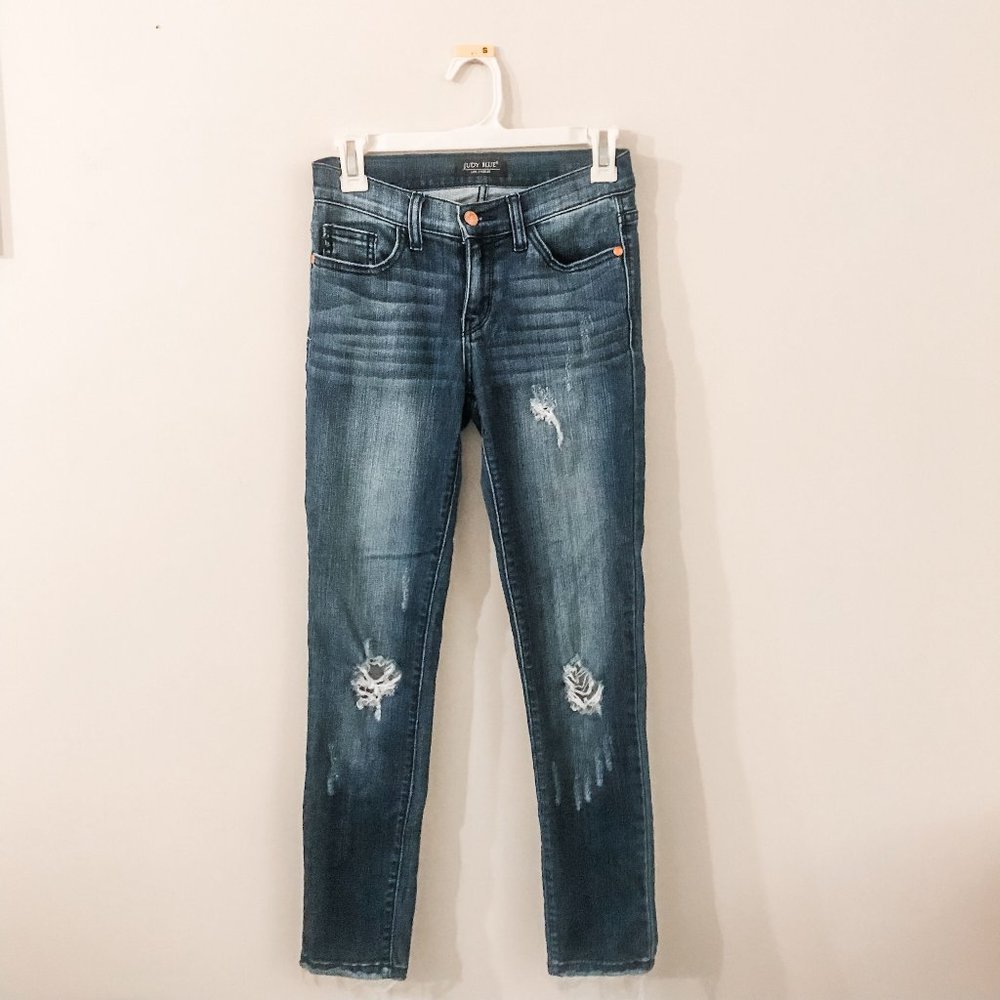 Judy Blue Distressed Jeans